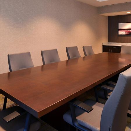 Courtyard By Marriott St. Louis St. Peters Hotel Saint Peters Buitenkant foto