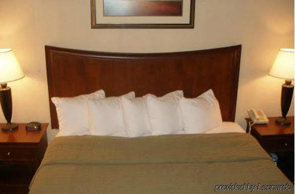 Courtyard By Marriott St. Louis St. Peters Hotel Saint Peters Kamer foto